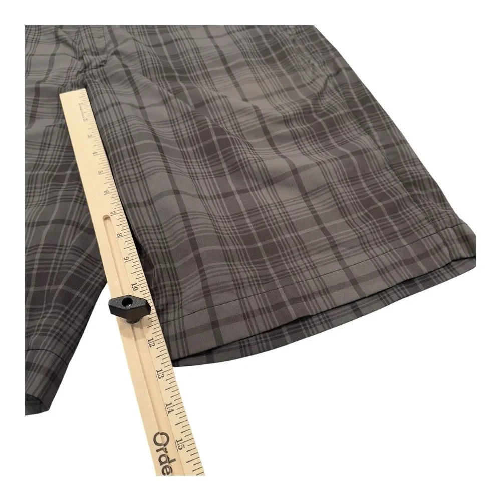 Nike Golf Tour Performance Dri-Fit Men's 38 Black‎ Gray Plaid Shorts Stretch